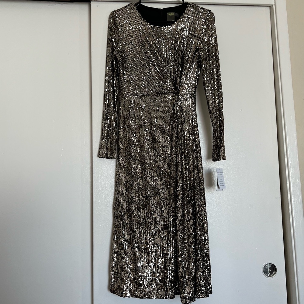 Taylor Sequins Slit Midi Dress